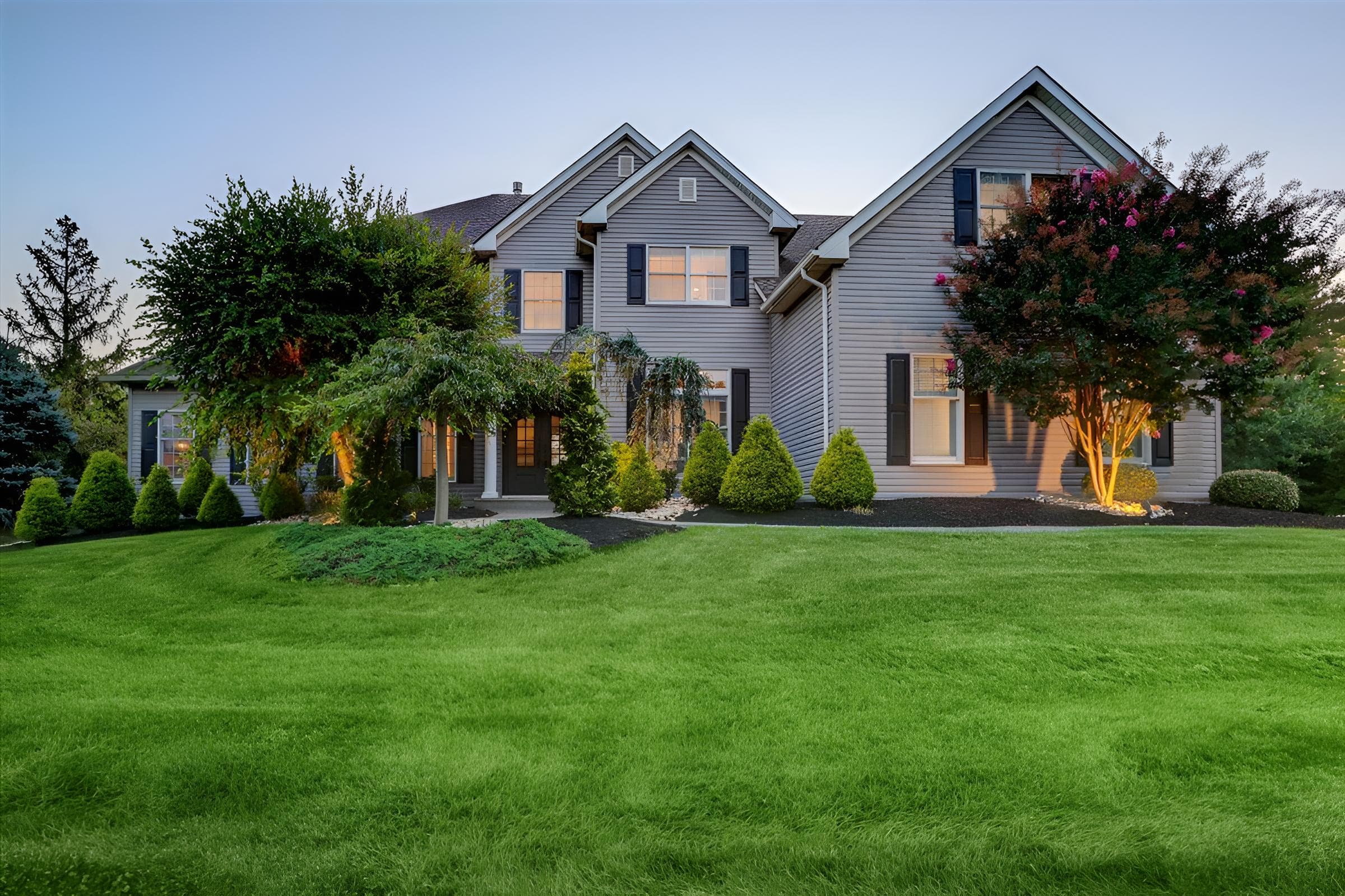 Fort Lee and Edgewater skyline