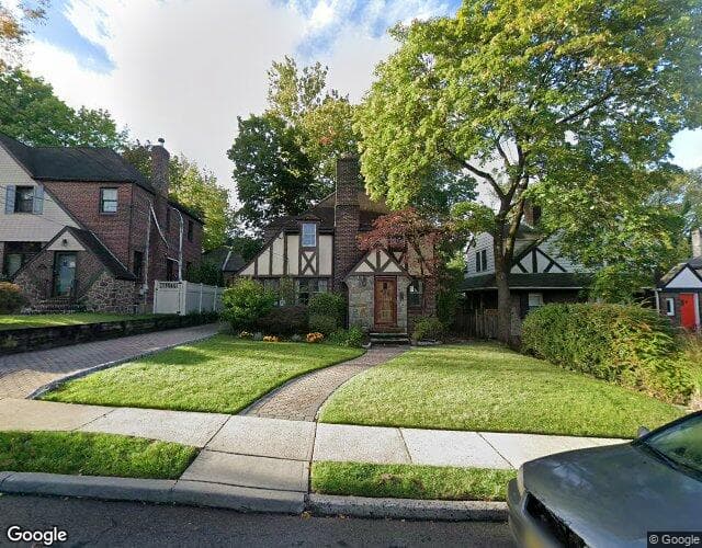 624 Ramapo Rd, Teaneck